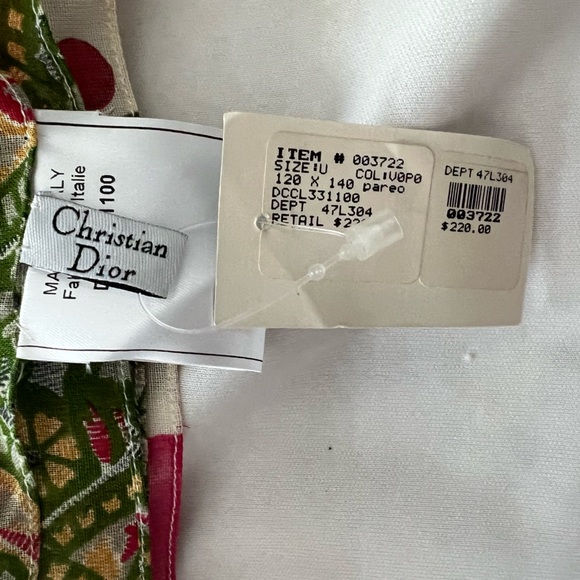 VINTAGE CHRISTIAN DIOR SHALL - Picture 7 of 8